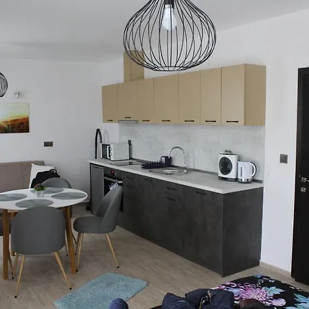 Apartman студио в комплекс нестинарка