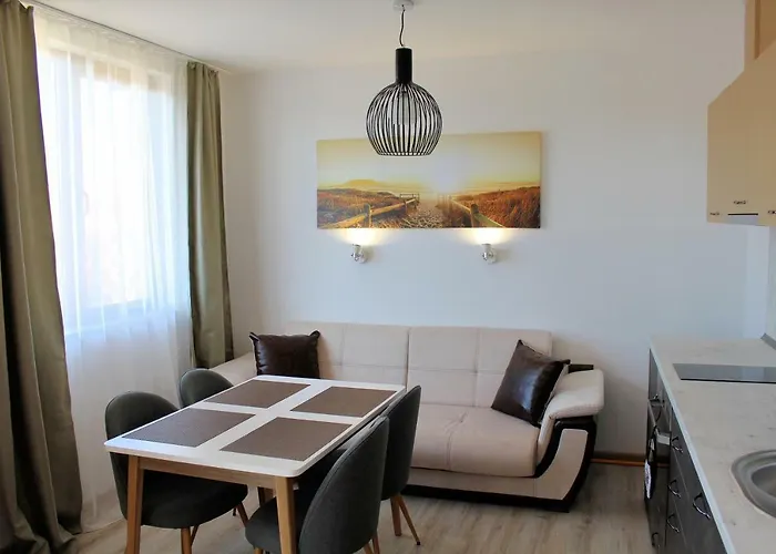 студио в комплекс нестинарка