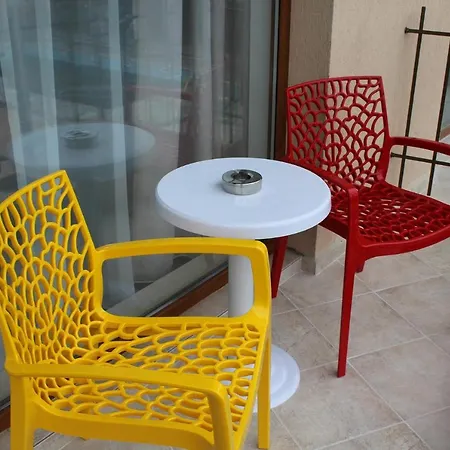 студио в комплекс нестинарка Carevo