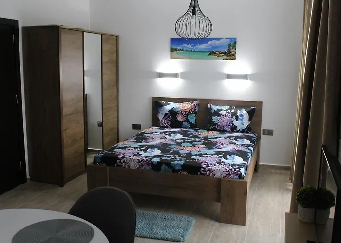 студио в комплекс нестинарка