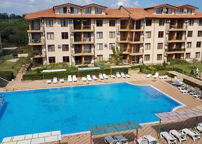 студио в комплекс нестинарка * Tsarevo